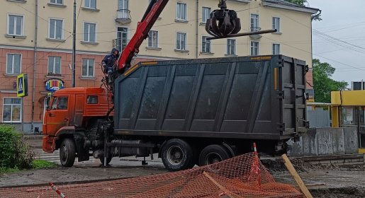 Ломовоз Услуги ломовозов от 2500 руб/час за смену взять в аренду, заказать, цены, услуги - Ливны